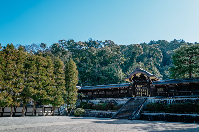 天皇家の菩提寺