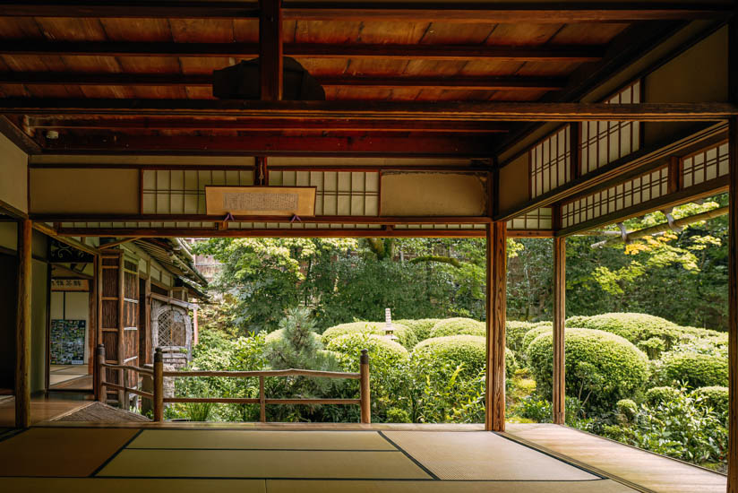 詩仙の間から庭園