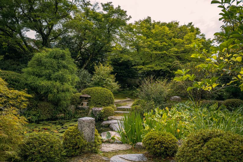 池泉回遊式庭園